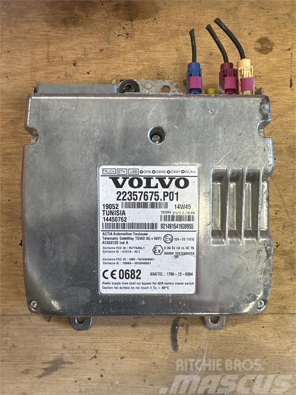 Volvo VOLVO CONTROL ECU 22357675 Elektronik