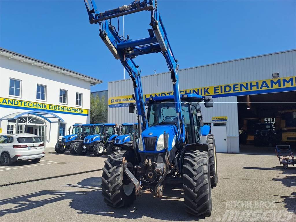 New Holland TS135A Traktoren