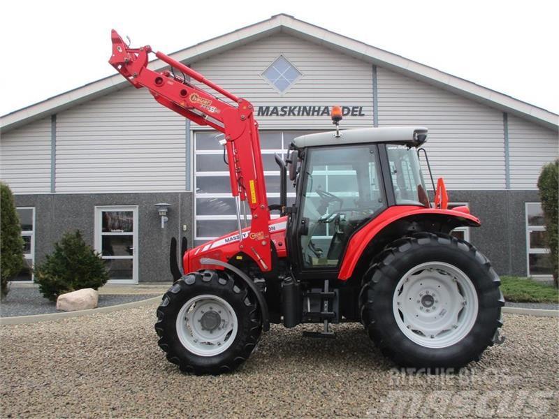 Massey Ferguson 5435 En ejers traktor med fin frontlæsser på Traktoren