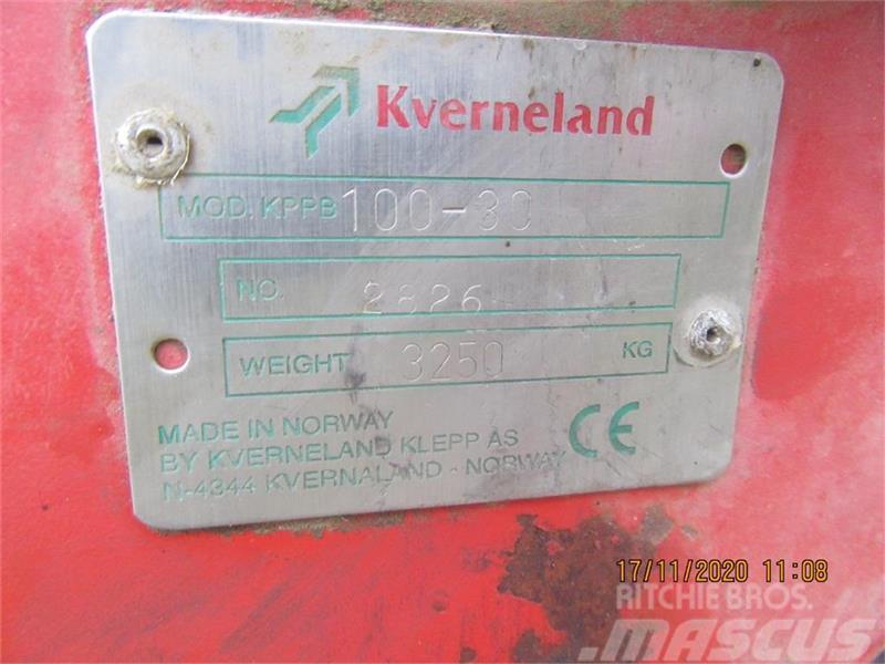 Kverneland PB100 6 furet Krop 30 riste underplove Wendepflüge