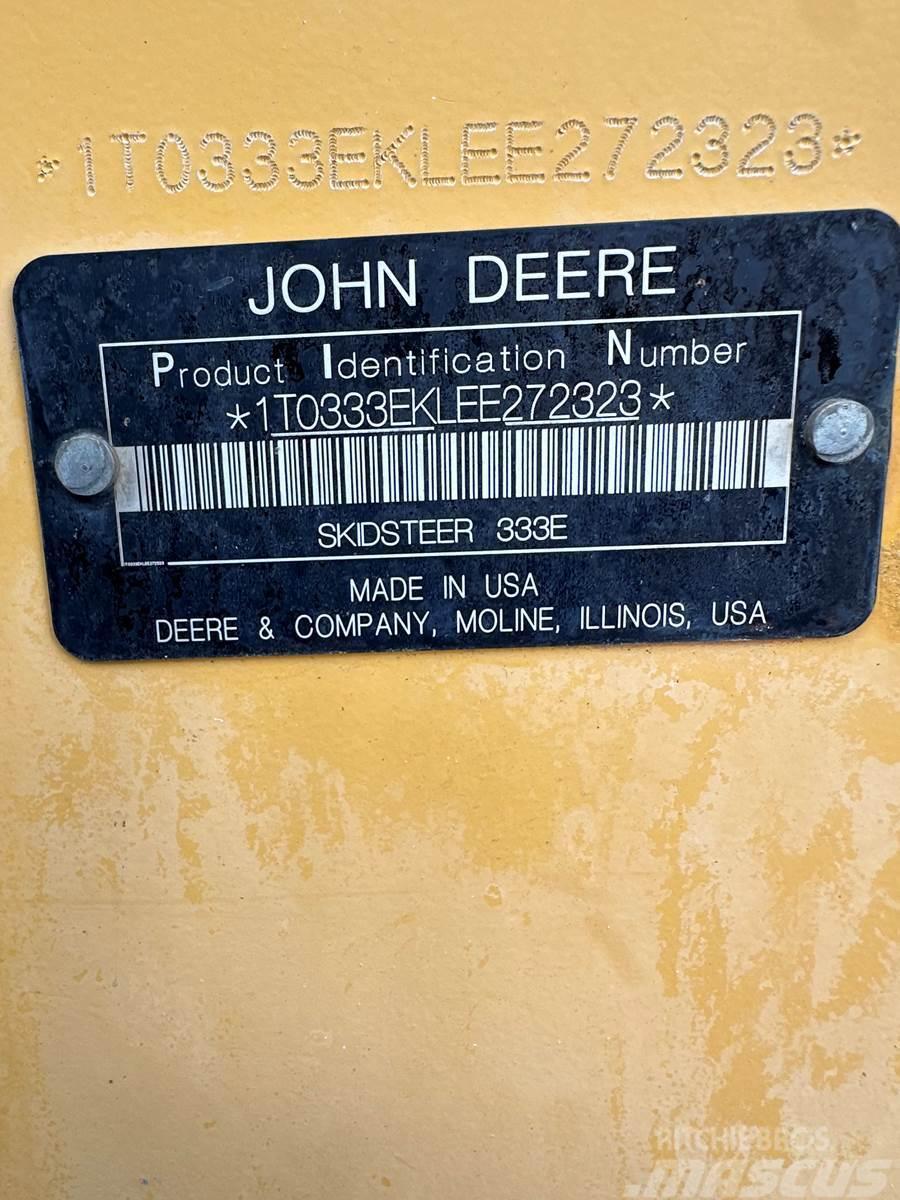 John Deere 333E Kompaktlader