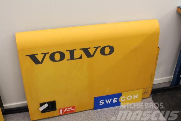 Volvo EW160B Sidoluckor Chassis
