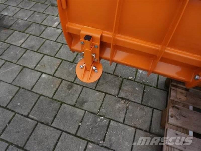 Hydrac UNI 290 Schneeschilde und -pflüge