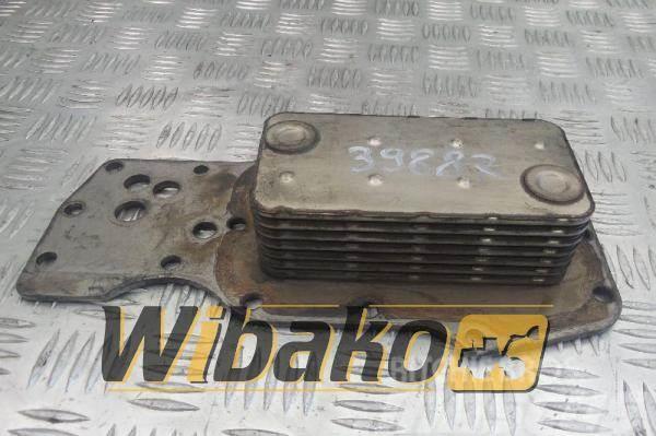 Iveco Oil cooler Engine / Motor Iveco F4AE0682C Andere Zubehörteile