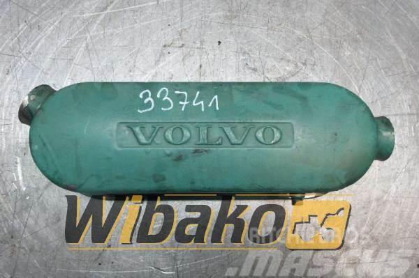 Volvo Oil cooler Volvo D16 1664073-06 Andere Zubehörteile