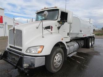 Kenworth T440