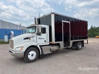 Kenworth T370