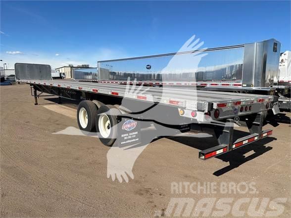 Utility 53' CAL LEGAL COMBO FLATBED, CLOSED TANDEM SPRING Pritschenauflieger
