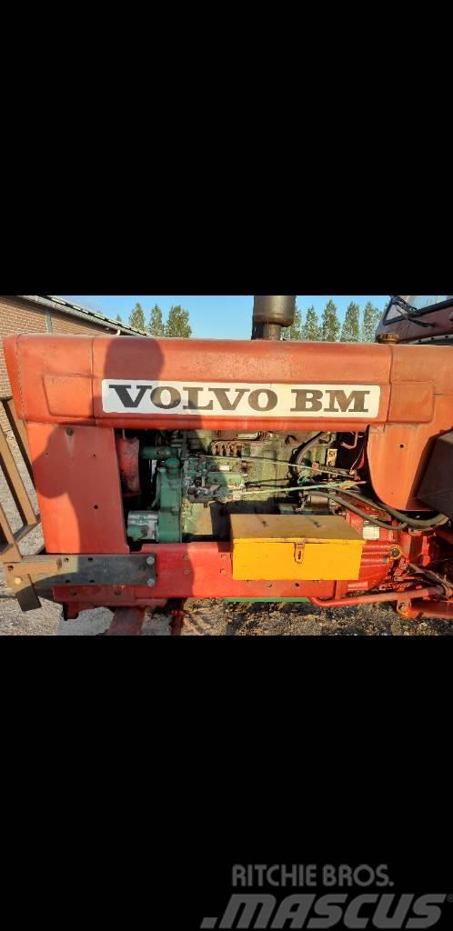 Volvo BM 650 Traktoren
