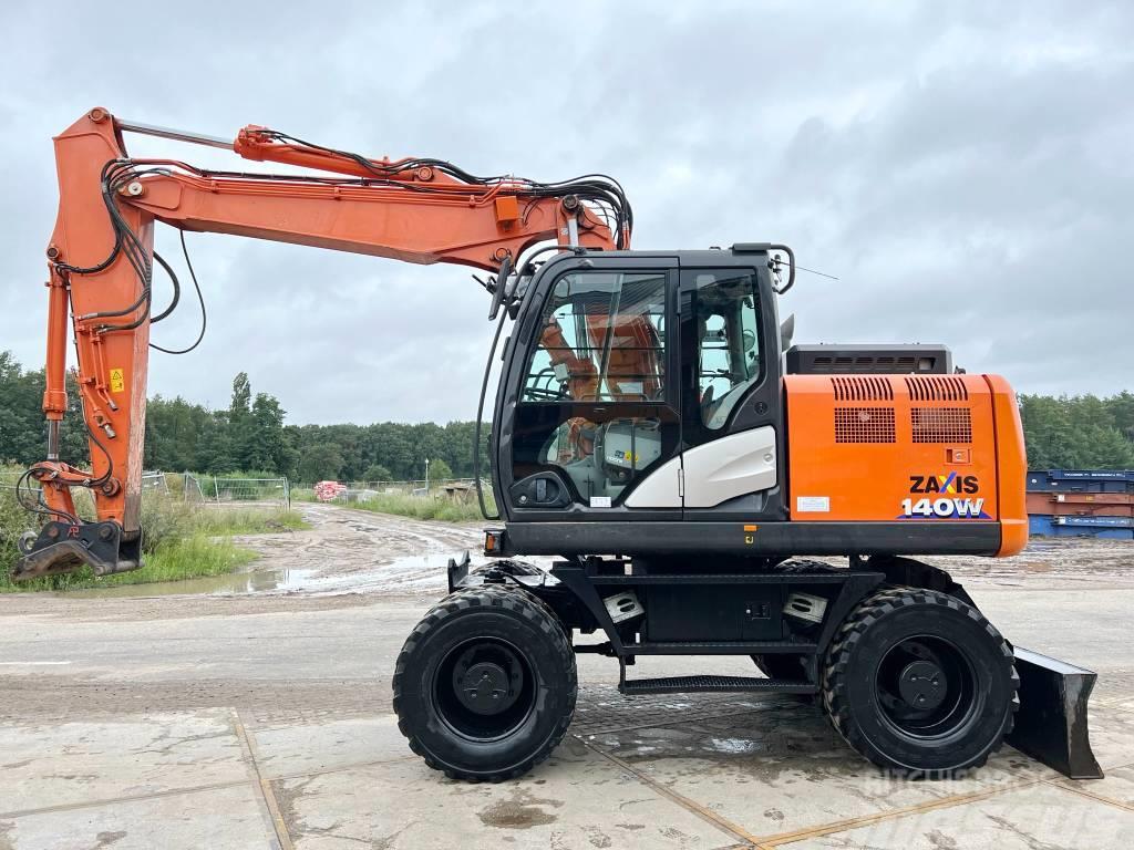 Hitachi ZX140W-6 - Excellent Condition / Low Hours Mobilbagger