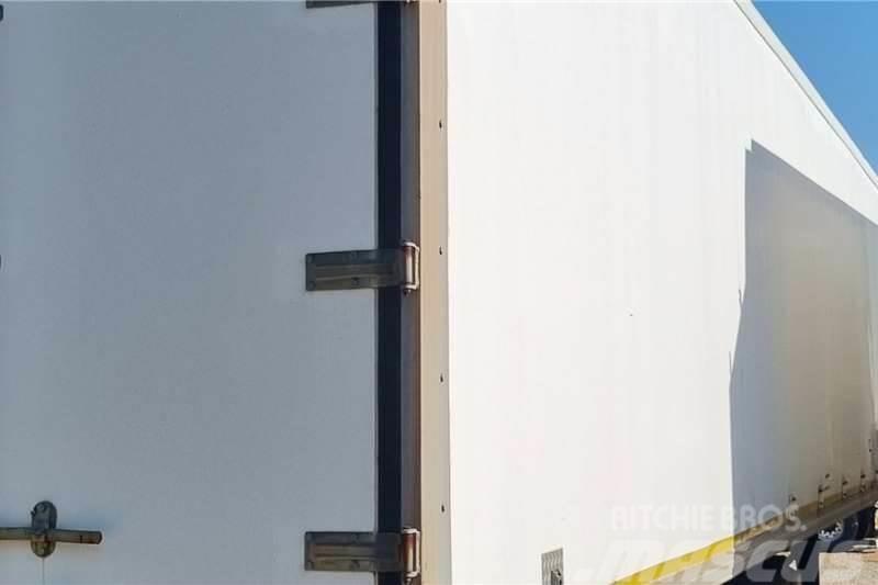  CTS 30 Pallet Tri-Axle Refrigerated Trailer with U Andere Anhänger