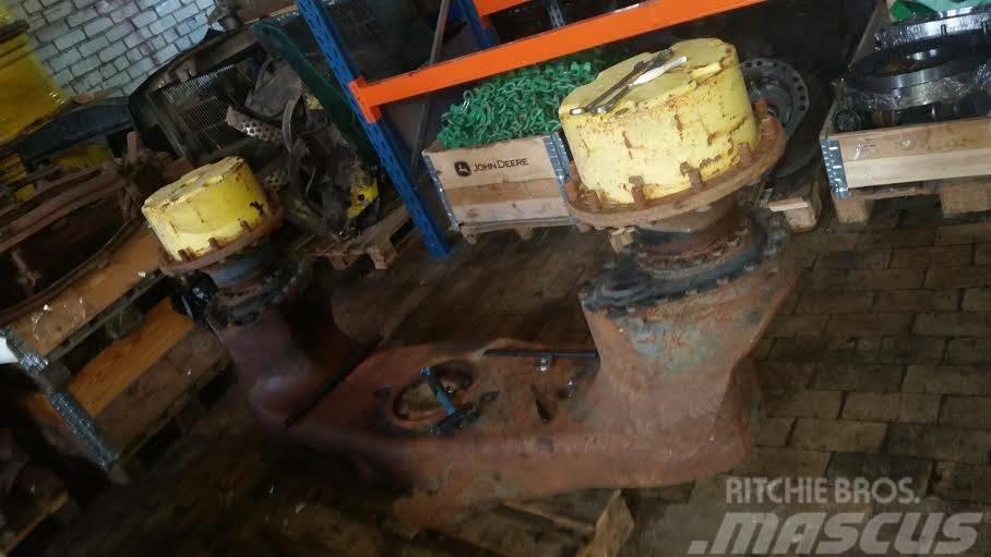 John Deere Tandem axle HD and reducer Chassis