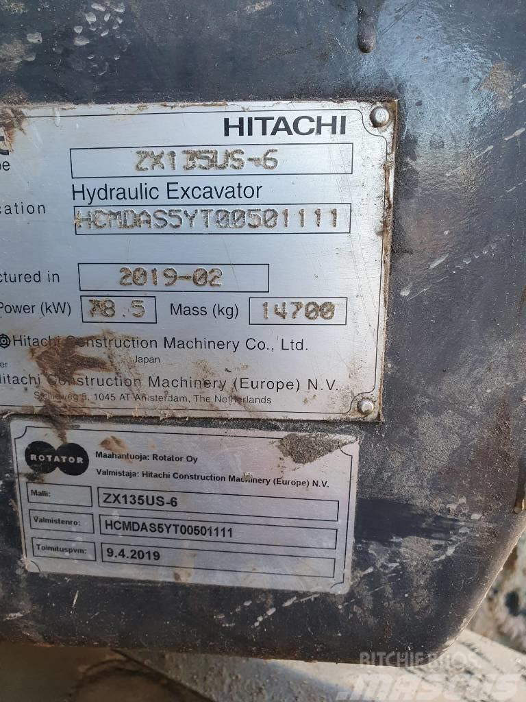 Hitachi ZX135US-BL6 Raupenbagger