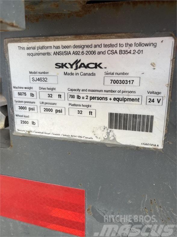 SkyJack SJ III 4632 Scheren-Arbeitsbühnen