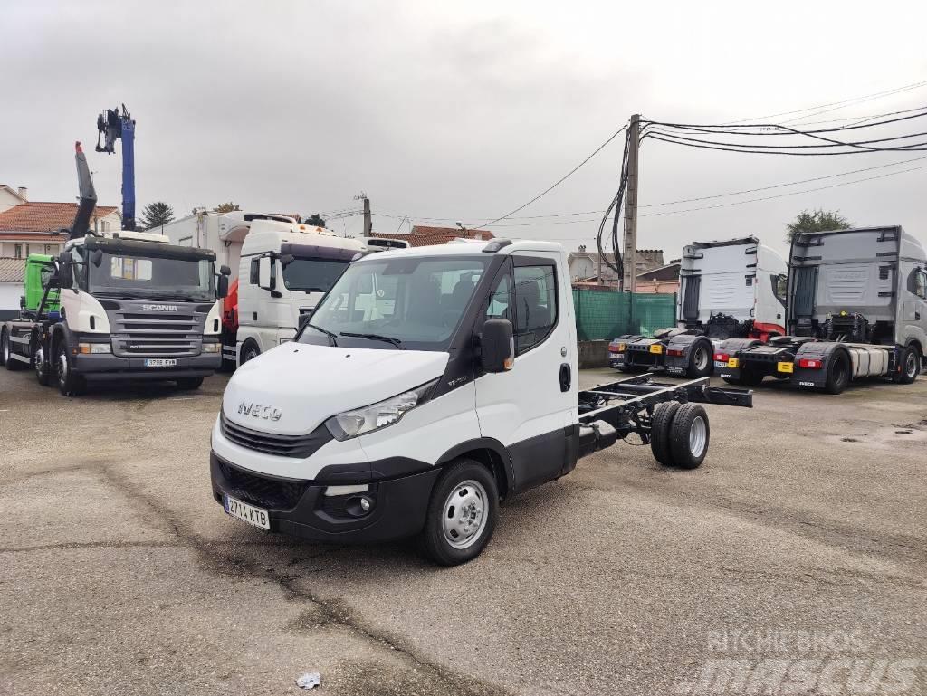 Iveco DAILY 35C15 Wechselfahrgestell