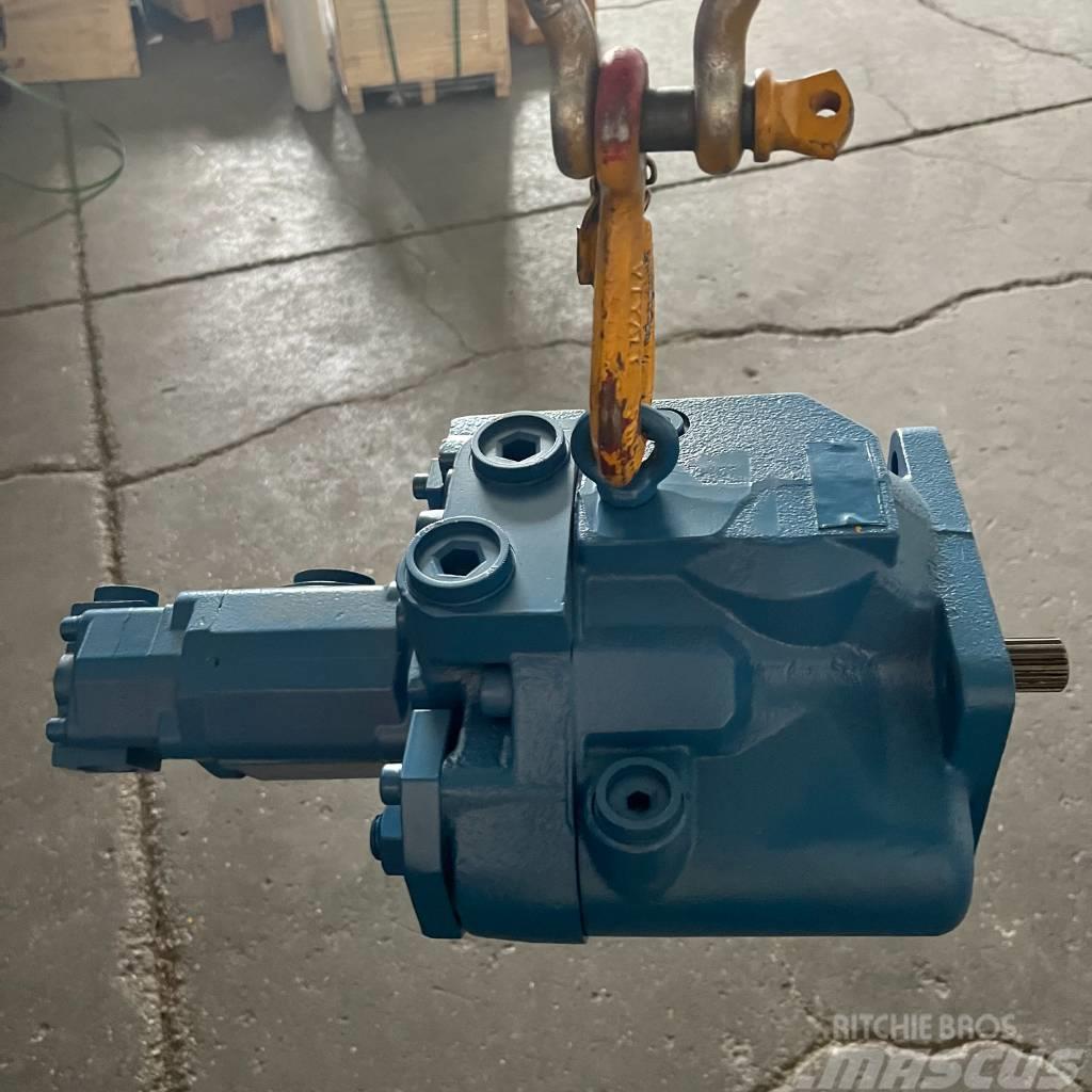 Takeuchi B070 hydraulic pump 19020-14800 pump Getriebe