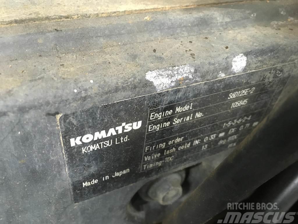 Komatsu S6D125E-2 FOR PARTS Motoren