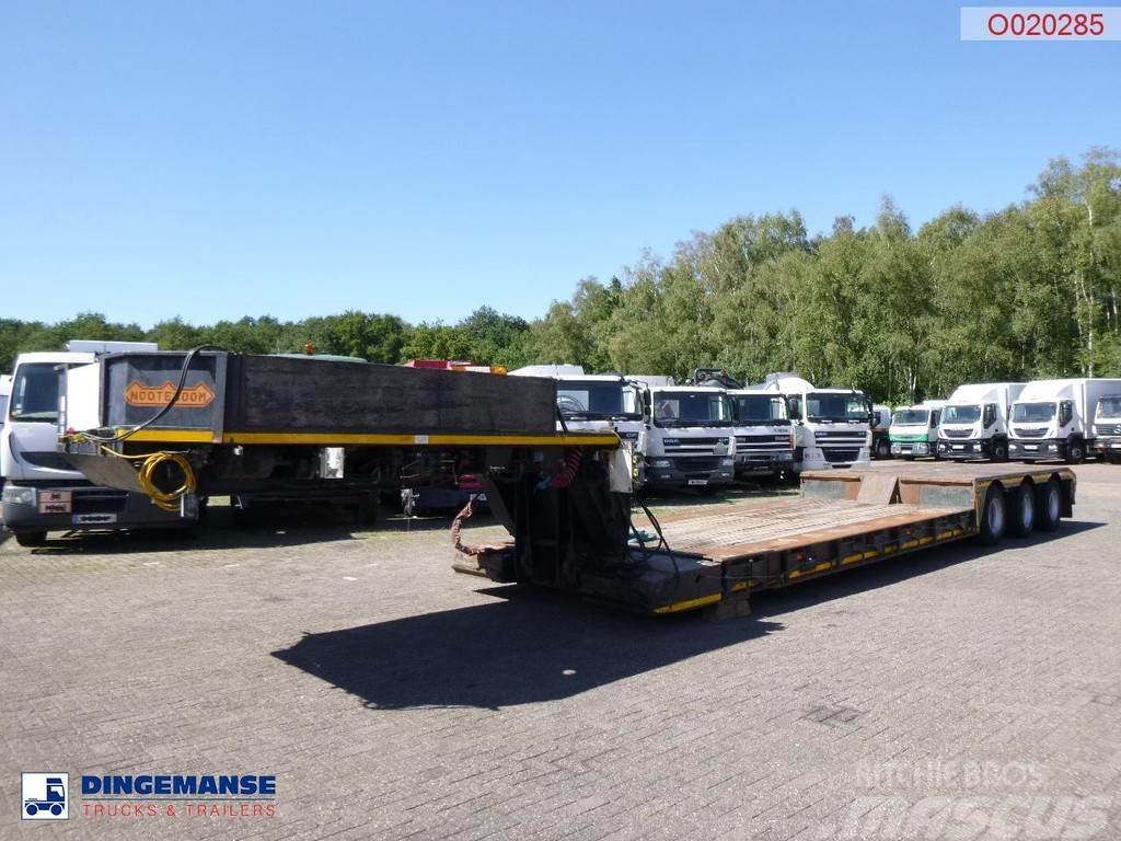 Nooteboom 3-axle lowbed trailer 33 t / extendable 8.5 m Tieflader-Auflieger