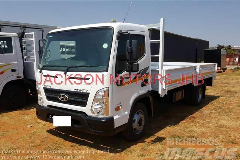 Hyundai MIGHTY EX8, WITH 4.900 METRE DROPSIDE BODY Andere Fahrzeuge