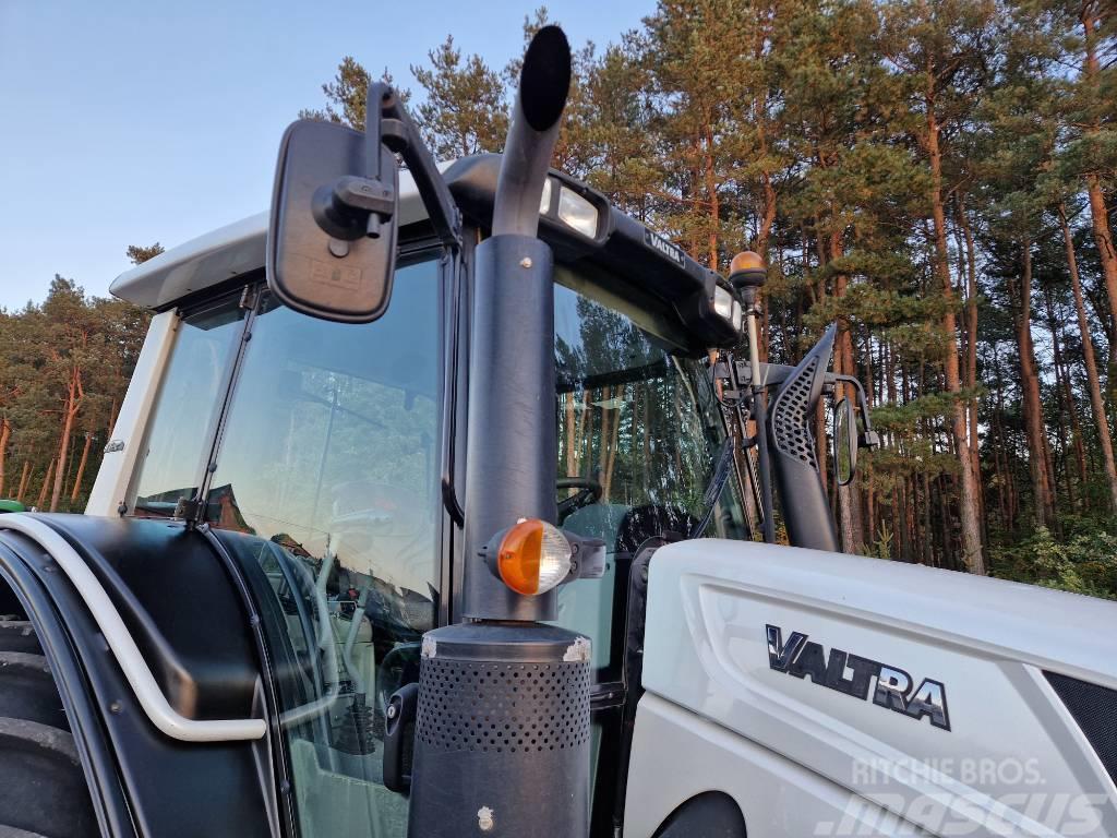 Valtra N103.4 Traktoren