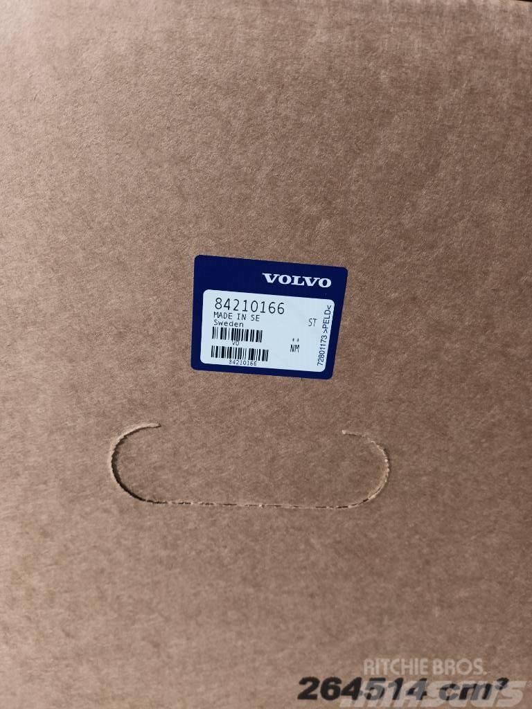 Volvo UNDERRUN GUARD 84210166 Chassis