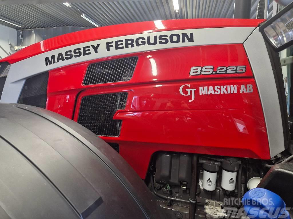 Massey Ferguson 8 S 225 Traktoren
