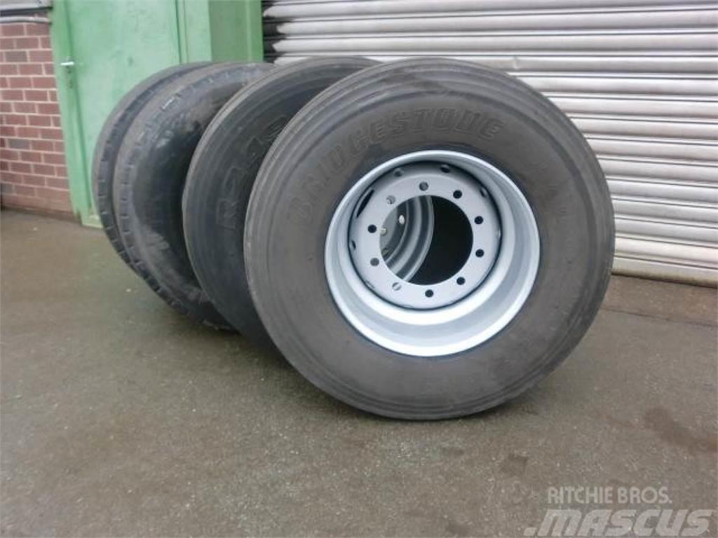  385/65R22,5 Kompletträder Reifen