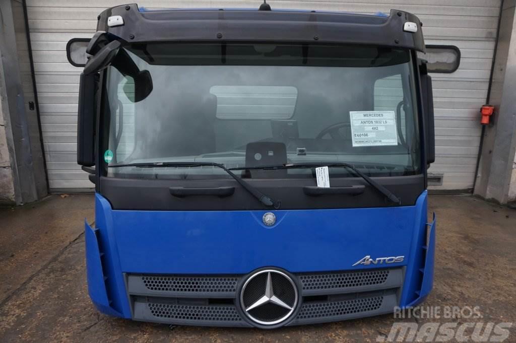 Mercedes-Benz ANTOS M-MP4 2.3 TUNNEL 320 Kabinen