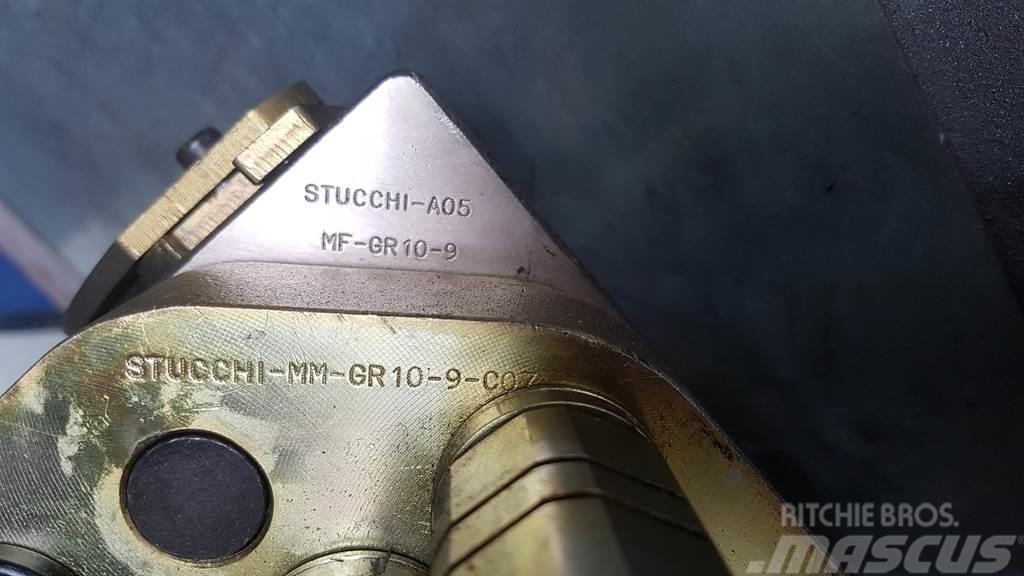  Stucchi GR10 - 9 - Liebherr-Quick coupler/Schnellk Hydraulik
