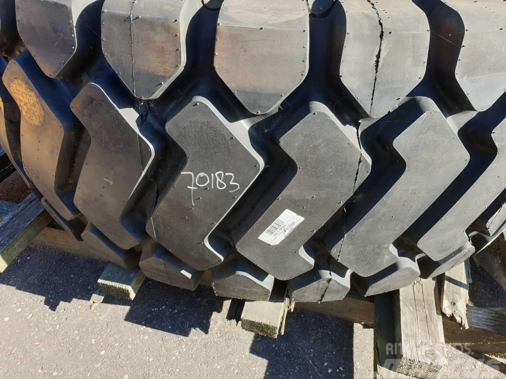 Triangle Loader tire 23.5-R25, L3 Reifen