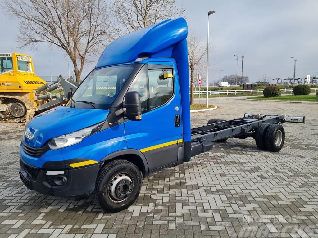 Iveco 70C 18 D brief 5.3m Andere Transporter