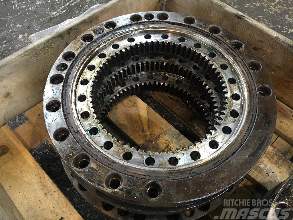 Timberjack 1110 / 1270B Bogie swivel bearing Getriebe