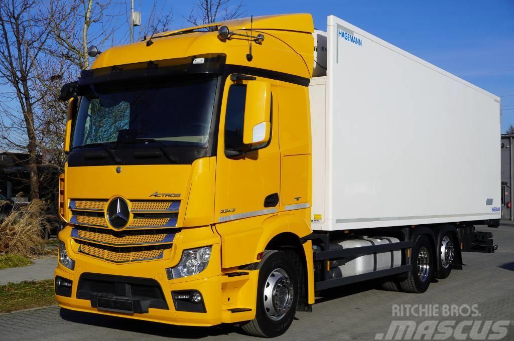 Mercedes-Benz Actros 2543 E6 6x2 / Refrigerated truck / ATP/FRC Kühlkoffer