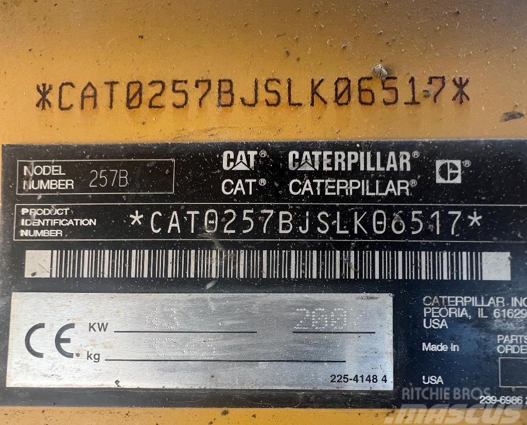 CAT 257 B *A REPARER*TO REPAIR* Kompaktlader