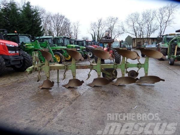 DOWDESWELL DP7D2 5 FURROW REVERSIBLE PLOUGH Wendepflüge
