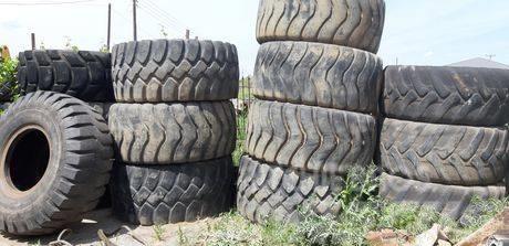  Tire for loaders Λάστιχα για φορτωτές Reifen