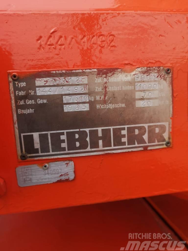 Liebherr A 912 Mobilbagger