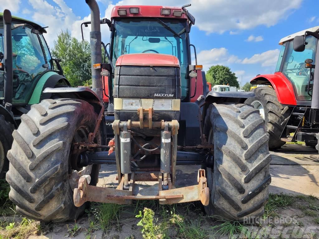 Case IH MX170 Traktoren