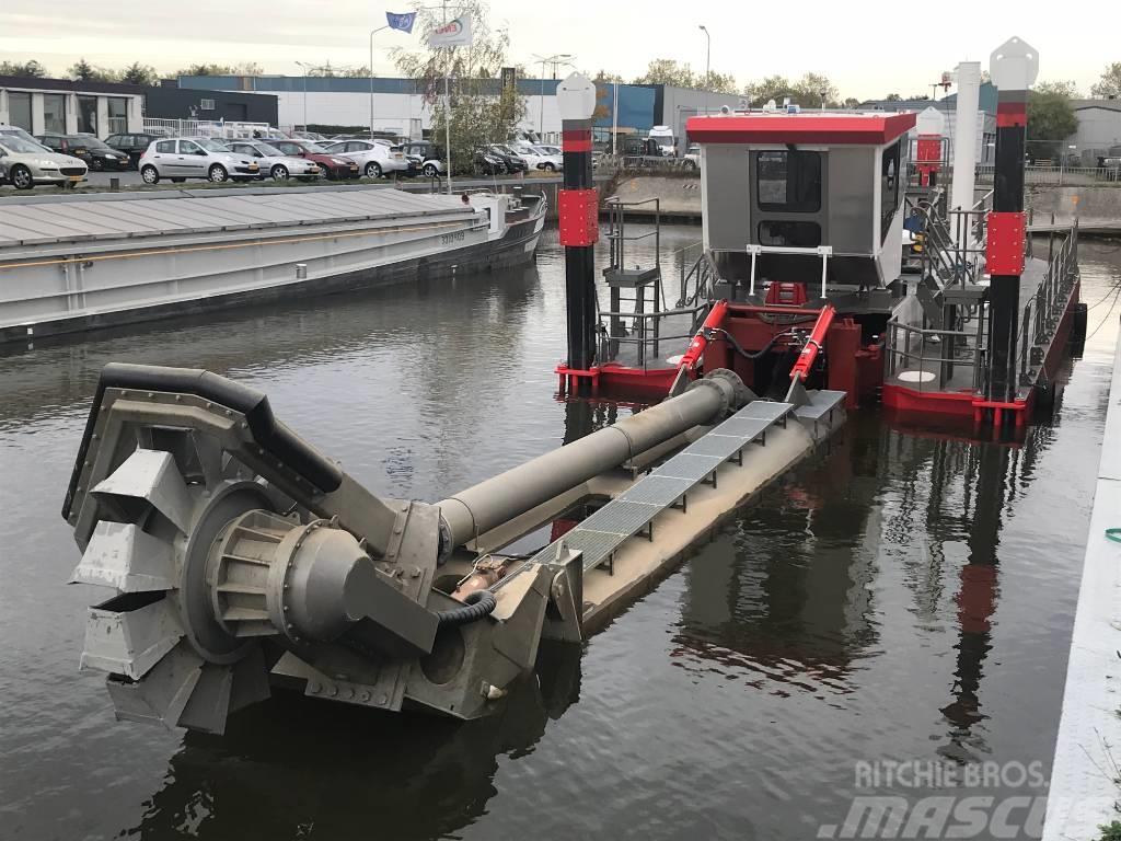  Dredgers CSD, Suction, Mining and maintenance dred Schwimmbagger