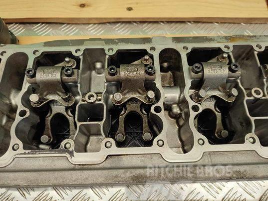 Femac 716 Vario (04250595R) valve cover Motoren