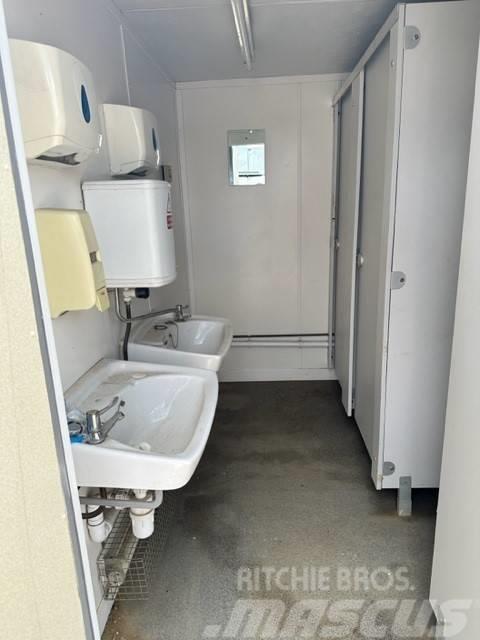  Toilet 13x9 Bauwagen