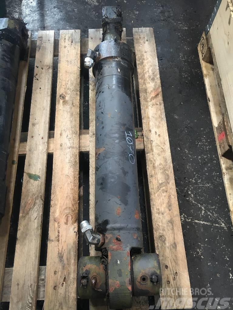 Timberjack 1070 TJ180 dipper cylinder Erntekrane