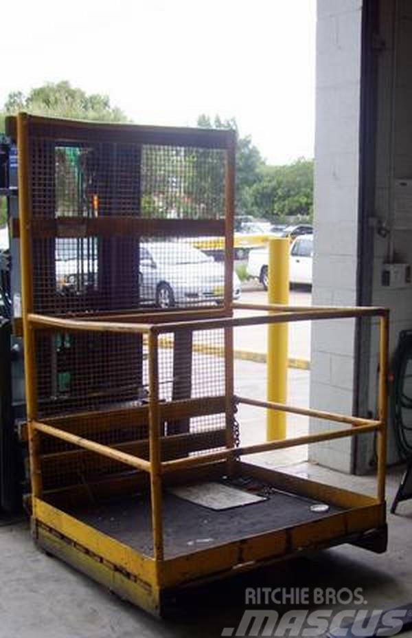  Safety Cages Andere