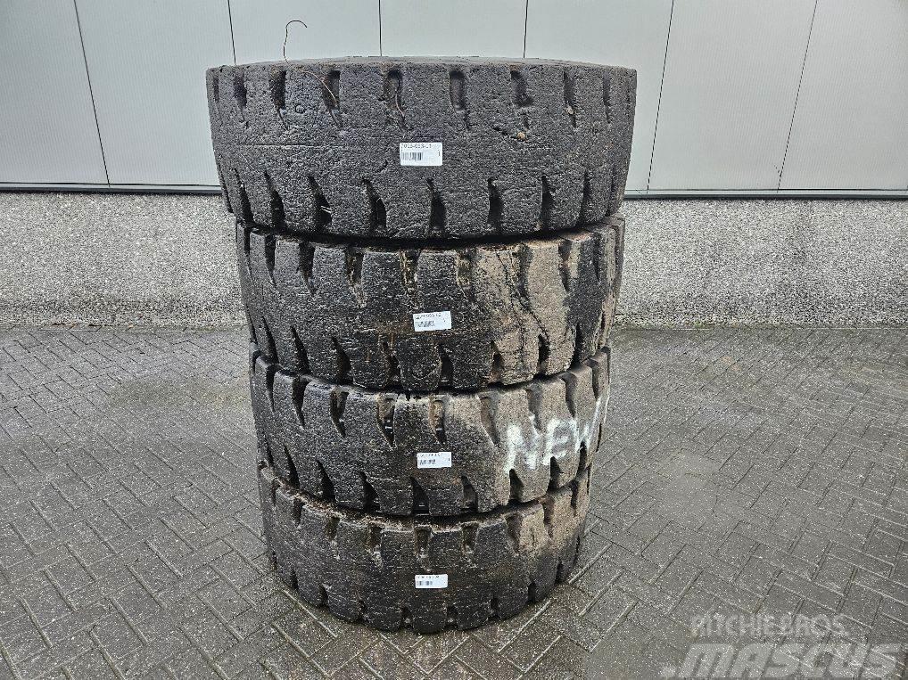 New Holland W110C-Barkley 17.5R25-Tire/Reifen/Band Reifen