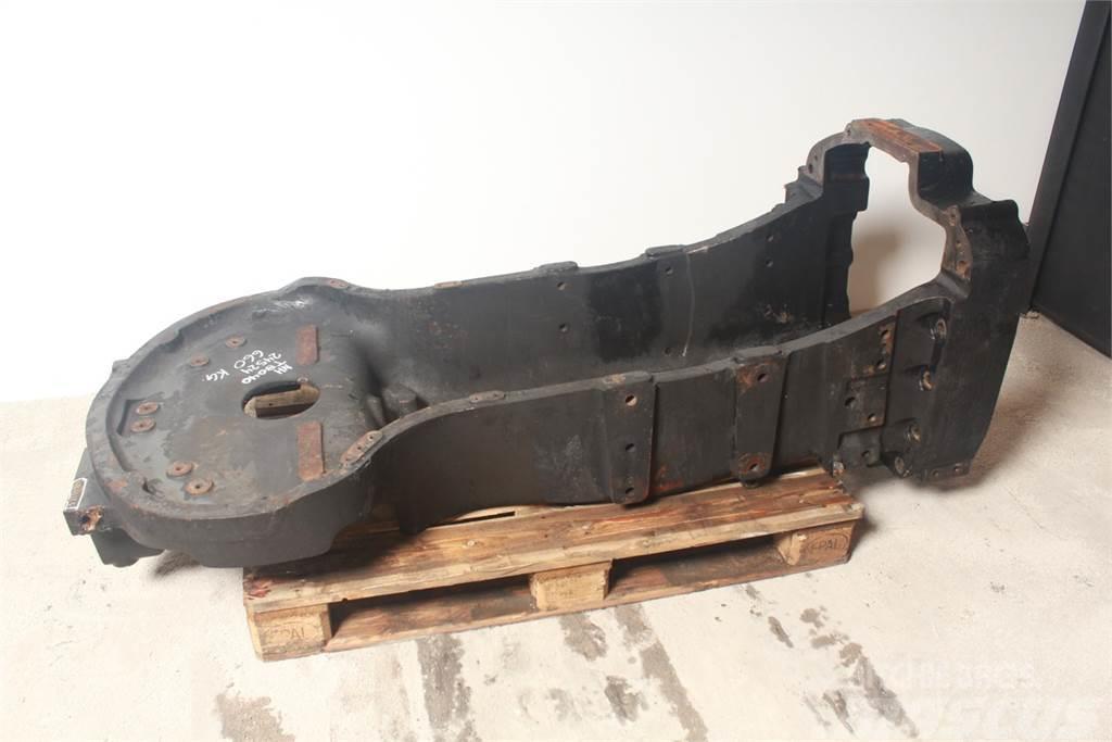 New Holland T8040 Front axle support Chassis