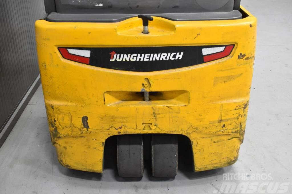 Jungheinrich EFG 218 Elektrostapler
