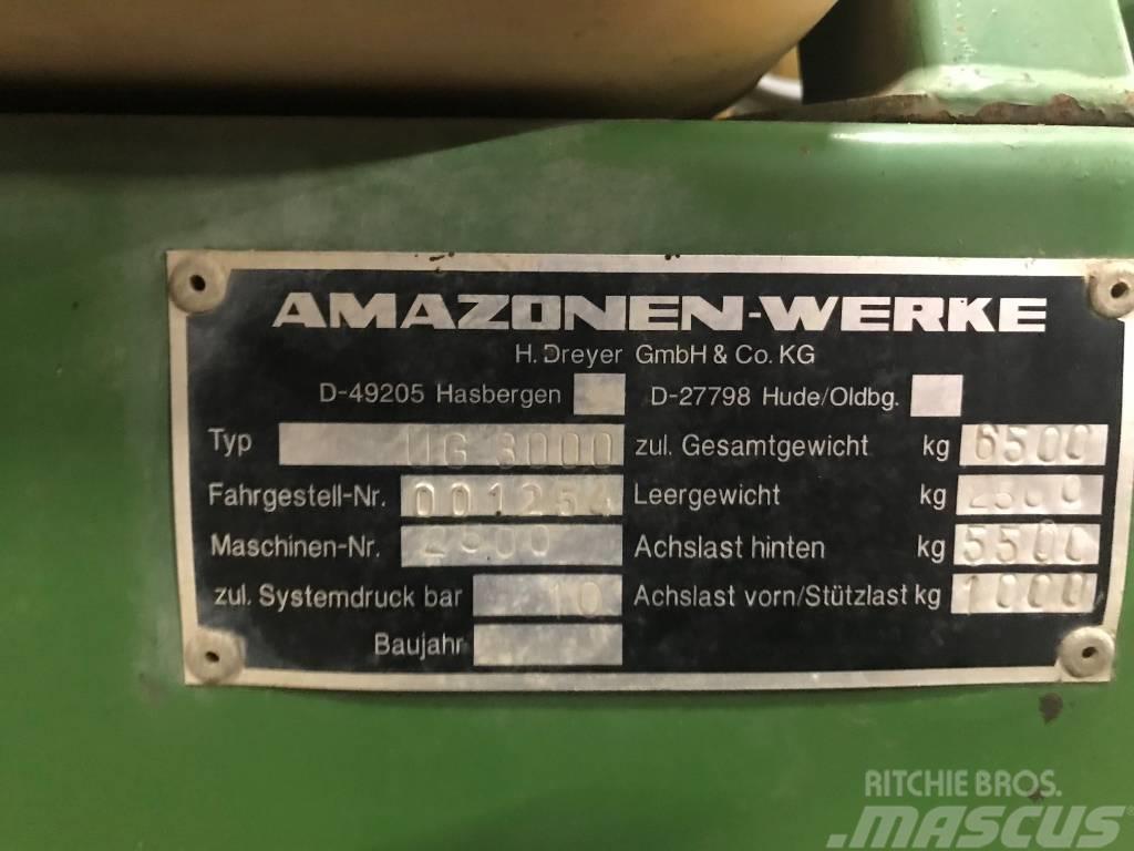Amazone UG 3000 Power Anhängespritzen