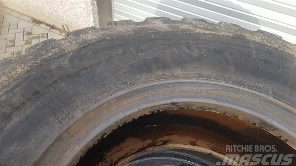 Michelin 17.5R25 - Tyre/Reifen/Band Reifen
