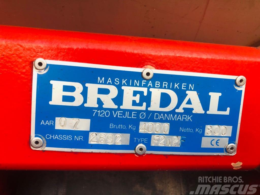 Bredal F2 3200 Düngemittelverteiler
