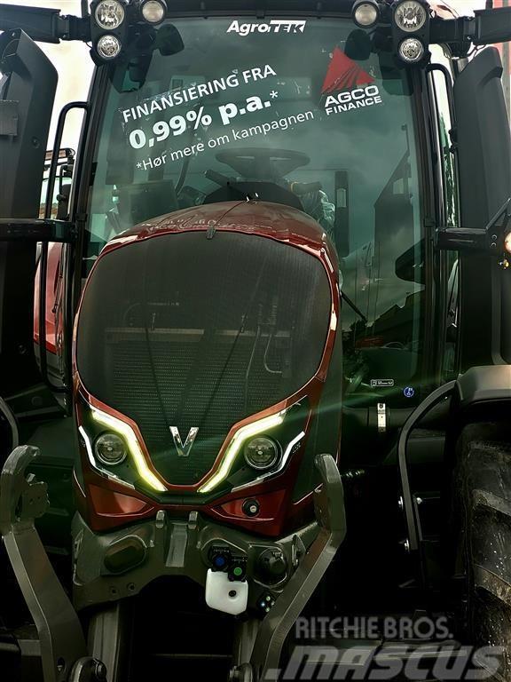 Valtra T255V Benyt vores gode finansiering Traktoren